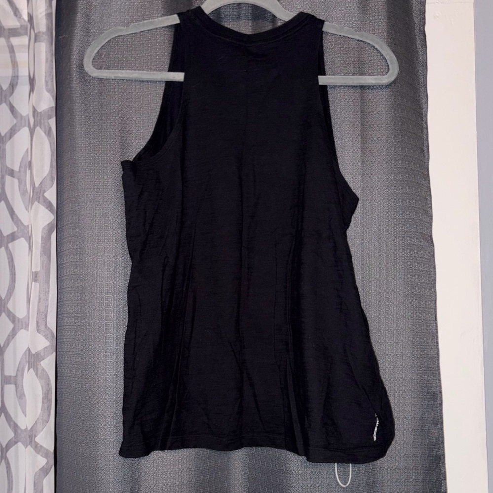 Project Rock Tank Top - Picture 2 of 4